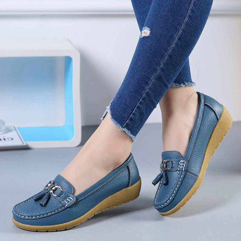 Spring Mom Shoes Single-layer Shoes Women's Flat Women's Peas Shoes Genuine Leather Flat Heel Soft Bottom Leather Shoes Plus Size Cross-border Foreign Trade Women's Shoes