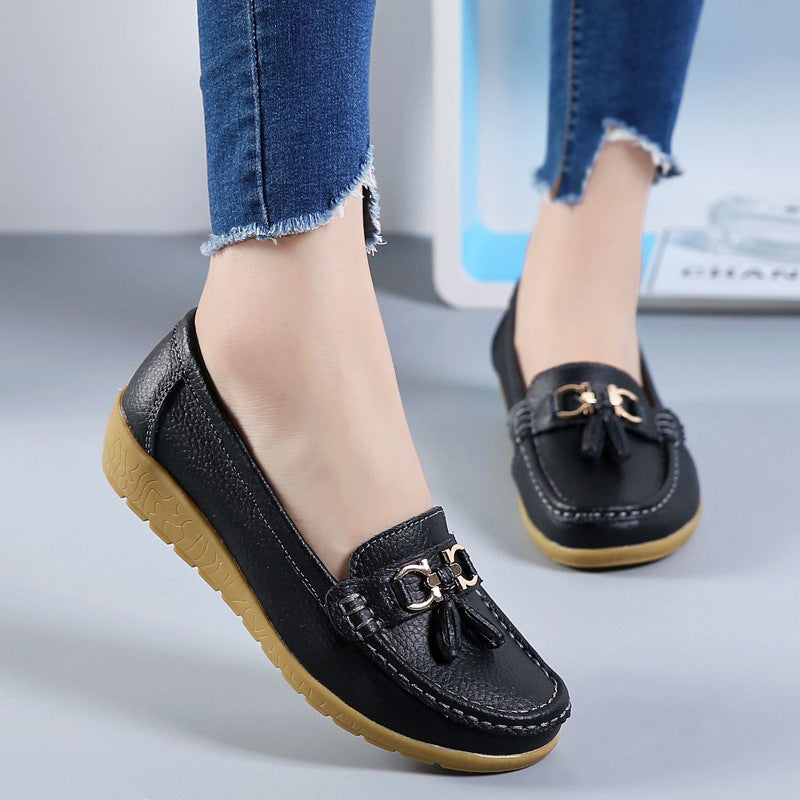 Spring Mom Shoes Single-layer Shoes Women's Flat Women's Peas Shoes Genuine Leather Flat Heel Soft Bottom Leather Shoes Plus Size Cross-border Foreign Trade Women's Shoes