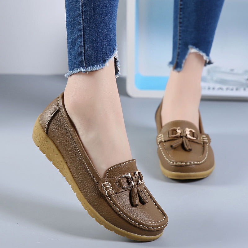 Spring Mom Shoes Single-layer Shoes Women's Flat Women's Peas Shoes Genuine Leather Flat Heel Soft Bottom Leather Shoes Plus Size Cross-border Foreign Trade Women's Shoes