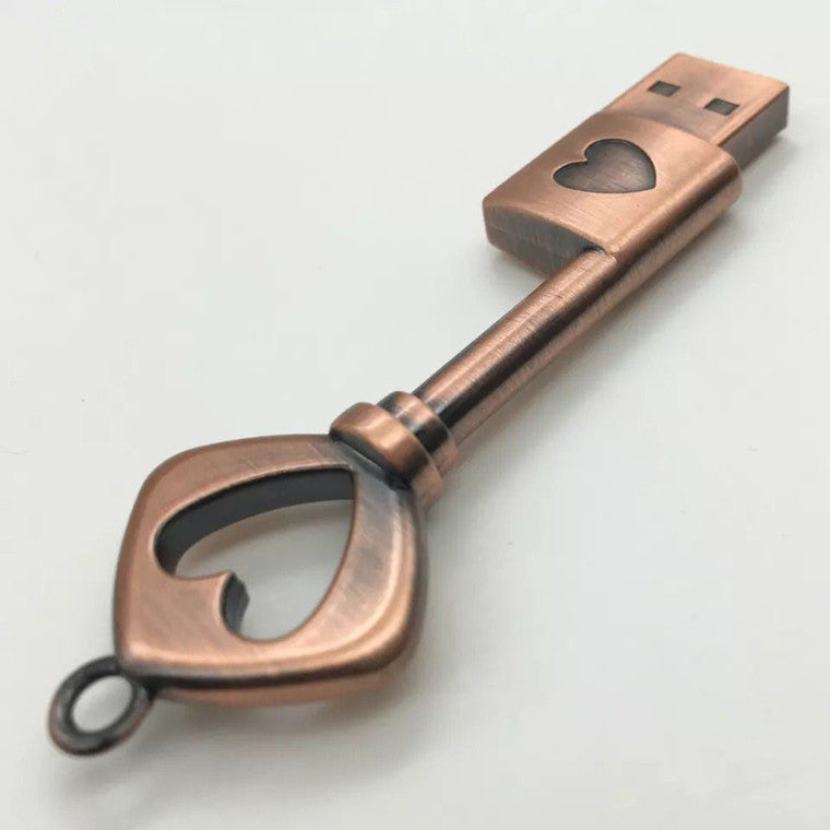 Heart Shaped Bronze Key Storage U Disk Pendant U Disk