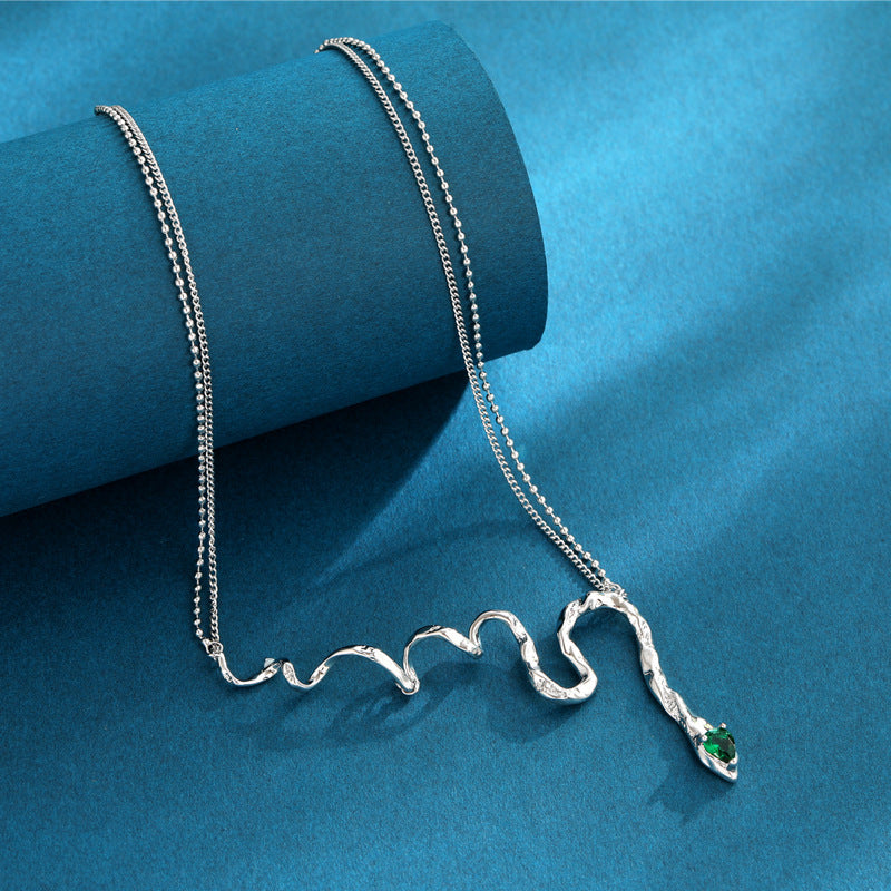 Magic Snake Enchanting Design Necklace Women's Green Zircon