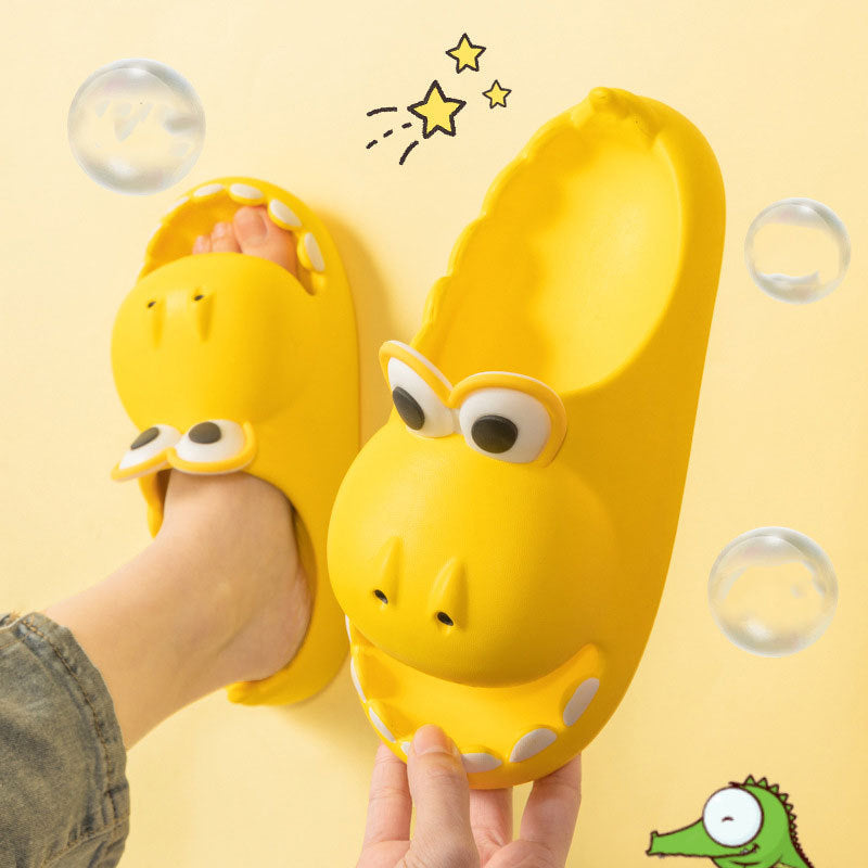 Kids Dinosaur Slippers Wholesale Summer Cartoon Parent Child Outdoor Home EVA Sandals Women Men Kids Cute Slippers Baby Shoes