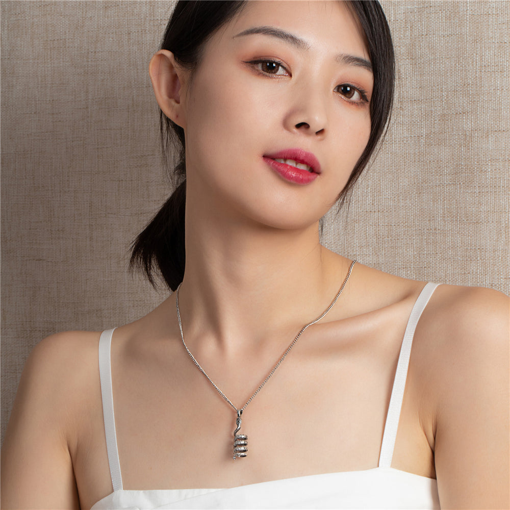 Retro Personalized Year Of Snake Pendant Clavicle Chain