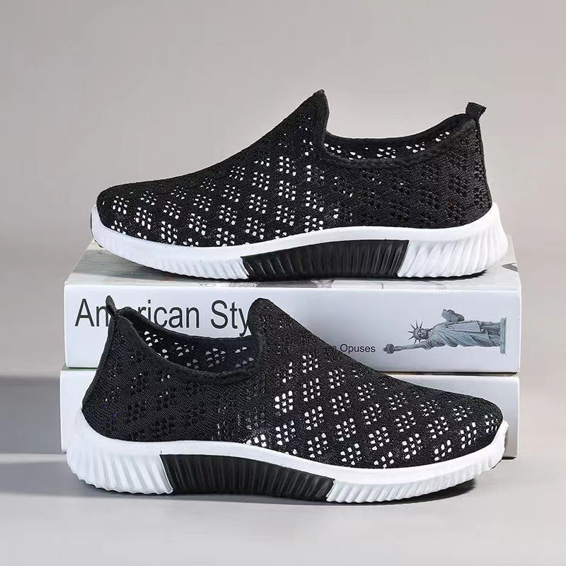 Mesh Shoes Women's Summer Old Beijing Cloth Shoes Casual Breathable Casual Shoes Non-slip Soft Sole Flying Weaving Women's Shoes Comfortable Mother Shoes